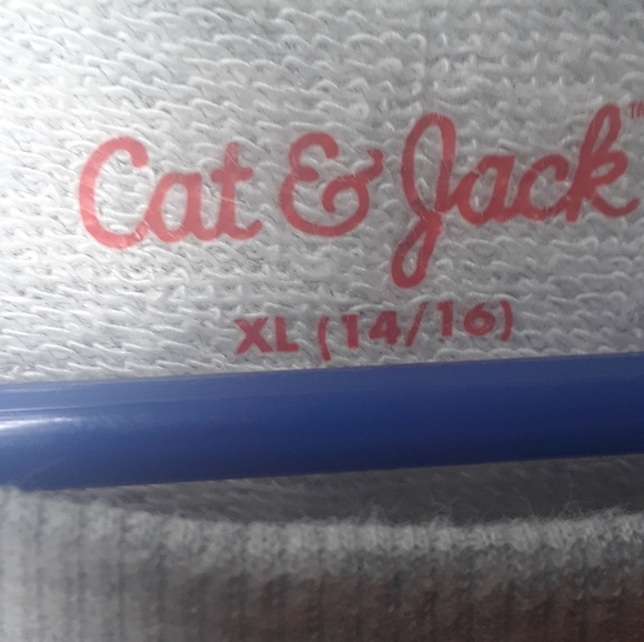 Sweater - Picture 5 of 10